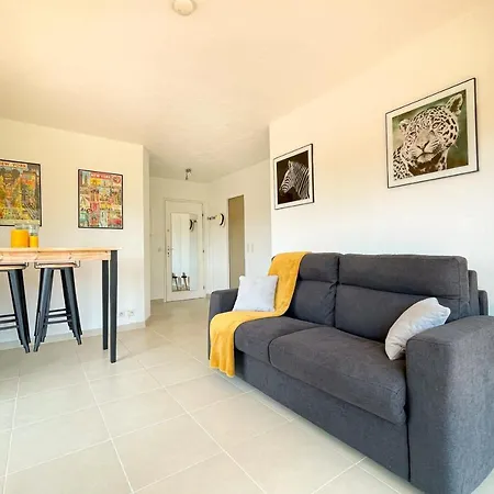 Beautiful With Private Pool And Balcony! Apartment Mandelieu