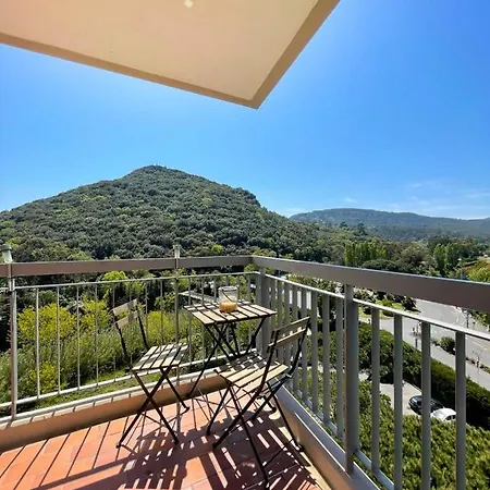 Apartment Beautiful With Private Pool And Balcony!