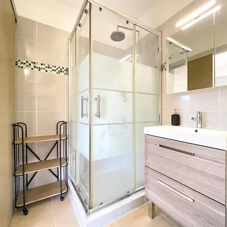 Beautiful With Private Pool And Balcony! Mandelieu